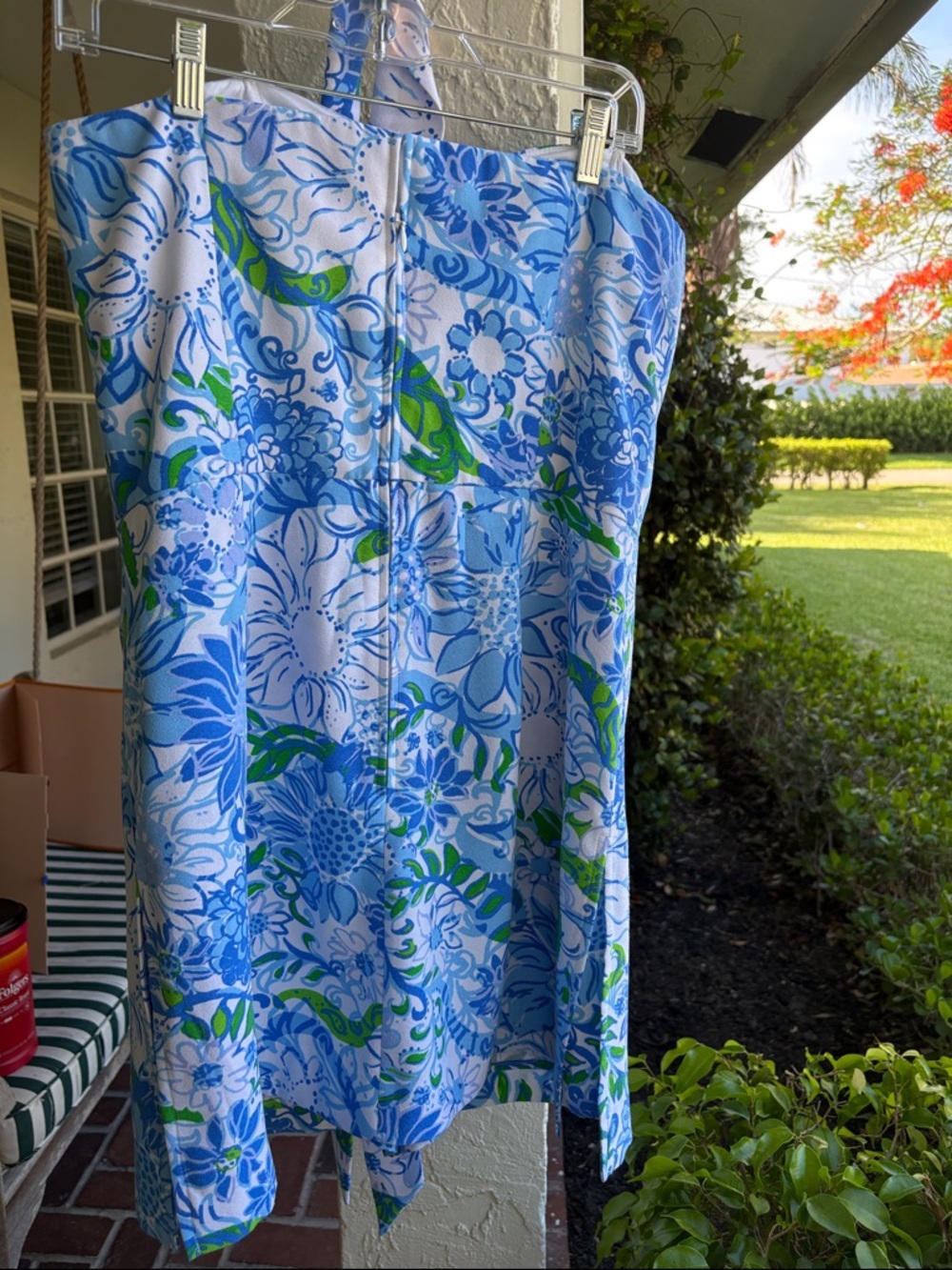 Lilly Pulitzer Blue, White & Green skort with belt not attached - Picture 3 of 15